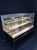 Igloo Gastroline Cube 1.3W Enclosed Refrigerated Display Cabinet, 230v, 1310 Wide 1240mm High, 800mm