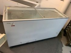 Tefcold IC500 SC Glass Topped Chest Freezer