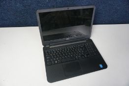 Dell Inspiron 15-3521 Laptop PC, Intel Pentium Processor, Service Tag: 9ZJ1402, No Power Supply