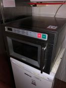 Electriq Twin Shelf 1800W Commercial Microwave. Collection Strictly 09:30 - 15:30 Tuesday 24 March