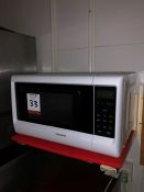 Hotpoint Domestic Microwave. Collection Strictly 09:30 - 15:30 Tuesday 24 March