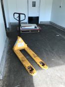 Total Lifter, 2500Kg Pallet Truck as Lotted