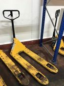Manual Lift Warehouse Pallet Truck as Lotted