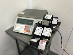 Avery Berkell M2100 Digital Display Platform Weighing Scales with Onboard Label Printer Complete