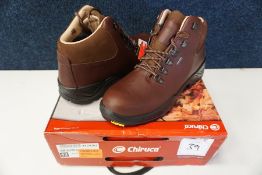 Chiruca Tour Master Mid Nubuck & Gore Tex Hiking Boots, Size: 43, RRP: £140.00