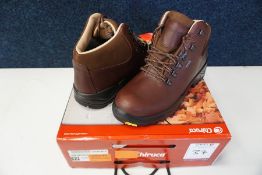 Chiruca Tour Master Mid Nubuck & Gore Tex Hiking Boots, Size: 43, RRP: £140.00