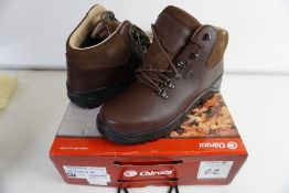 Chiruca Tour Lite Gore Tex Hiking Boots, Size: 47, RRP: £120.00