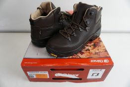 Chiruca Moor Walker Gore Tex Hiking Boots, Size: 43, RRP: £130.00