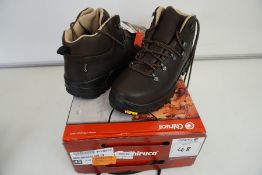 Chiruca Moor Walker Gore Tex Hiking Boots, Size: 42, RRP: £130.00