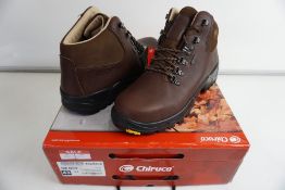 Chiruca Tour Master Mid Nubuck & Gore Tex Hiking Boots, Size: 43, RRP: £140.00