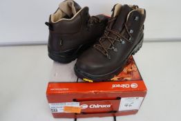 Chiruca Moor Walker Gore Tex Hiking Boots, Size: 42, RRP: £130.00