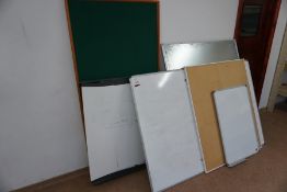 6no. Various Drywipe Boards and Notice Boards as Lotted, Lot Located in Block: 3 Room: 4