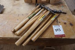 8no. Rolson 4-Ounce Crosspein Hammers, Lot Located in Block: 5 Room: 5