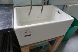 Armitage Shanks Belfast Sink as Lotted 610 x 460 x 250mm, Lot Located in Block: 5 Room: 10