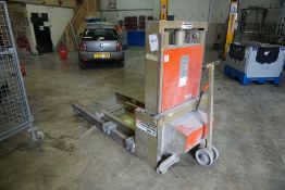 Facom Systeme Unic CM2 Mono 2000kg Capacity, 240V Electric Hydraulic Vehicle Lift