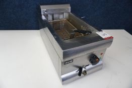 Lincat Silverlink 600 Electric Tank Fryer, One Basket Arm Broken