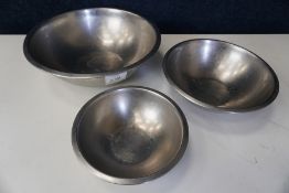 3no. Various Size Commercial Mixing Bowls