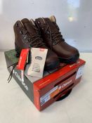 Chiruca Tour Lite Gore Tex Hiking Boots, Size: 42, RRP: £120.00