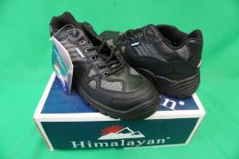 Himilayan 4010 Safety Trainers, Size: 7