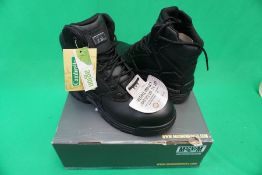 Magnum Stealth Force 6.0 Leather CT CP Safety Boots, Size: 7
