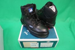Himalayan 1111 Sidestich Safety Boot, Size: 6