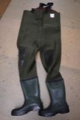 Vital Safety Waders, Foot Size: 8