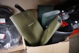 4no. Various Pairs of Wellington Boots, Sizes: 1no. - 5, 1no. - 7, 2no. - 11