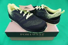 Portwest FT25 S1P Aire Safety Trainers, Size: 10.5