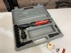 Clarke Air Ratchet with Carry Case