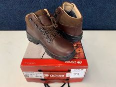 Chiruca Tour Lite Gore Tex Hiking Boots, Size: 41, RRP: £120.00