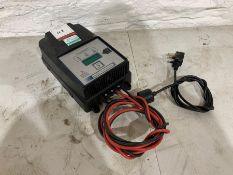 SPE CBHF2-PFC 24V Smart Battery Charger