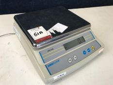 AE ADAM QBW-3000 Digital Display Weigh Scales