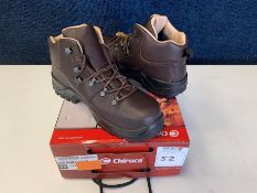 Chiruca Moor Walker Gore Tex Hiking Boots, Size: 42, RRP: £130.00