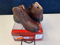 Chiruca Tour Lite Gore Tex Hiking Boots, Size: 42, RRP: £120.00