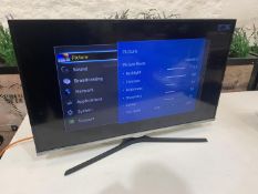 Samsung UE32J5100AK 32" LED TV, No Remote Present