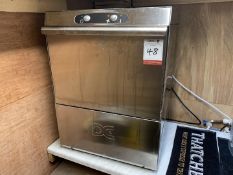 DC EG40 Stainless Steel Counter Top Glasswasher