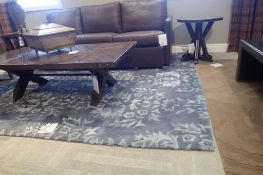 Heritage Hall 8'x10' Display Area Rug.