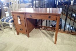 Stickley Single Pedestal 50"x24" Desk.