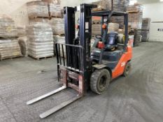 Toyota 8FGU25 LPG Forklift, SideShift, 3-Stage Mast, 3,564hrs Showing,