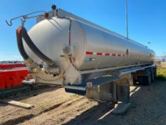 2006 Advance Tri-Axle Tank Trailer VIN#: 2AEASVBH85V000160