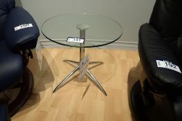 Ekornes Stressless Urban 21 1/2" Round Table Small.