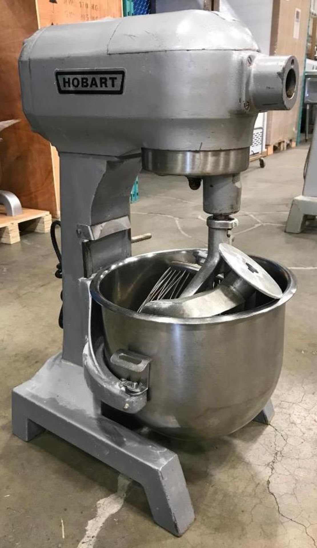 HOBART 20QT MIXER WITH ATTACHMENTS - Image 7 of 11