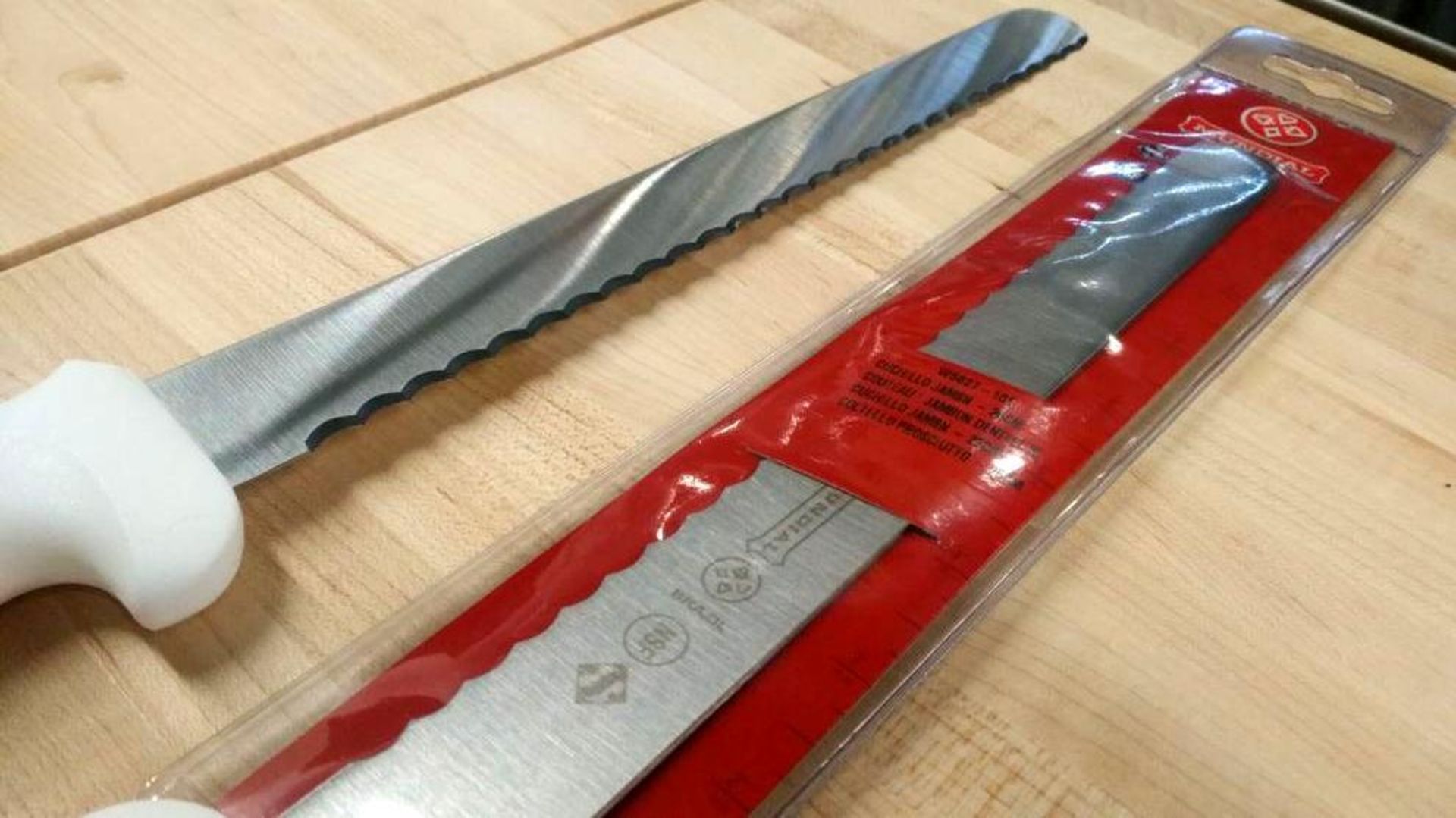 MUNDIAL 10" SLICING KNIVES, W5627-10 - LOT OF 2 - NEW - Image 2 of 2