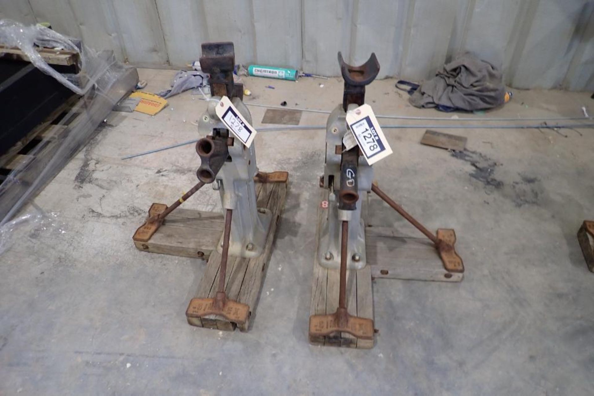 Pair of Left & Right Simplex Aluminum 20 Ton Rees Jacks, Top 20-ton - Side 10-ton Mechanical Jacks.