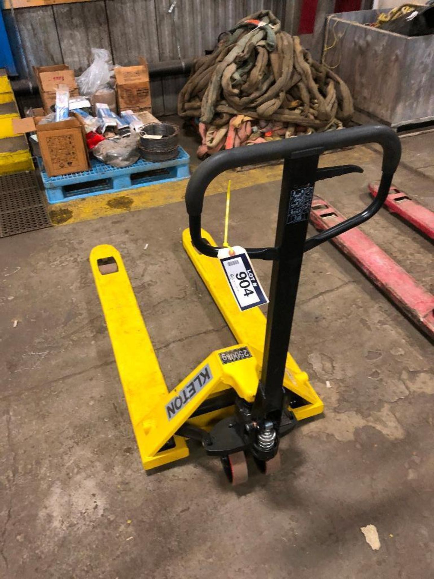 Kleton 2,500Kg Pallet Jack