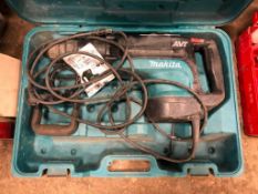 Makita AVT 2" Concrete Hammer Drill HR5210C