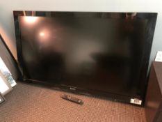 Sony Bravia KDL-55BX520 55" TV