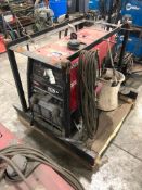 Lincoln Electric 305G Ranger Gasoline Welder w/ Skid, Cables, 714hrs Showing