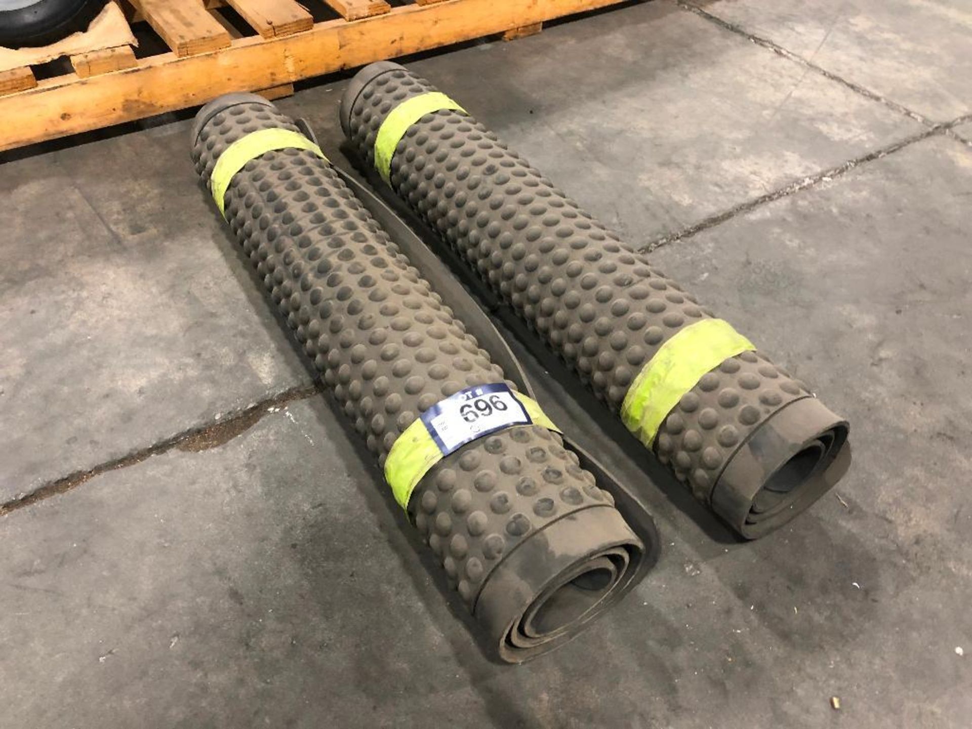 Lot of (2) Rolls of Comfort Matting