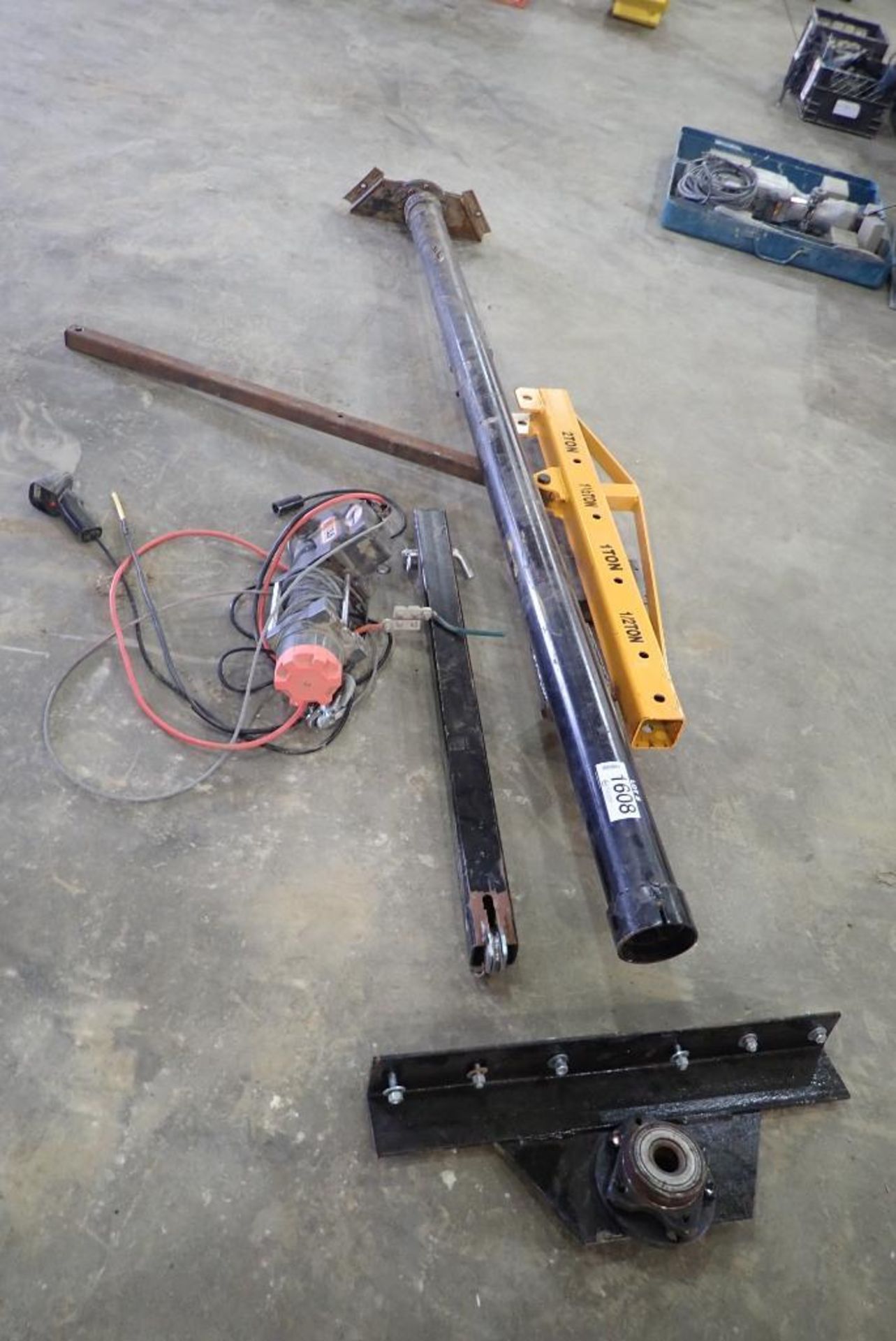 Shop Built Jib Crane w/ Keeper 3,500lbs Cable Winch.